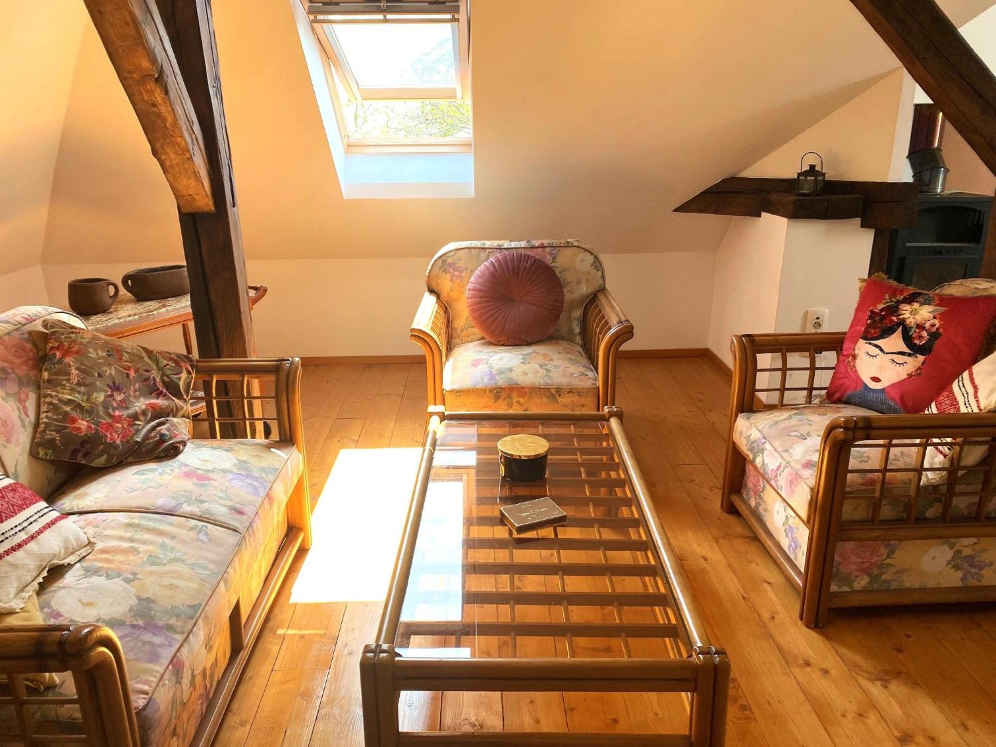 Rose'S Oldtown Apartment Brassó Kültér fotó